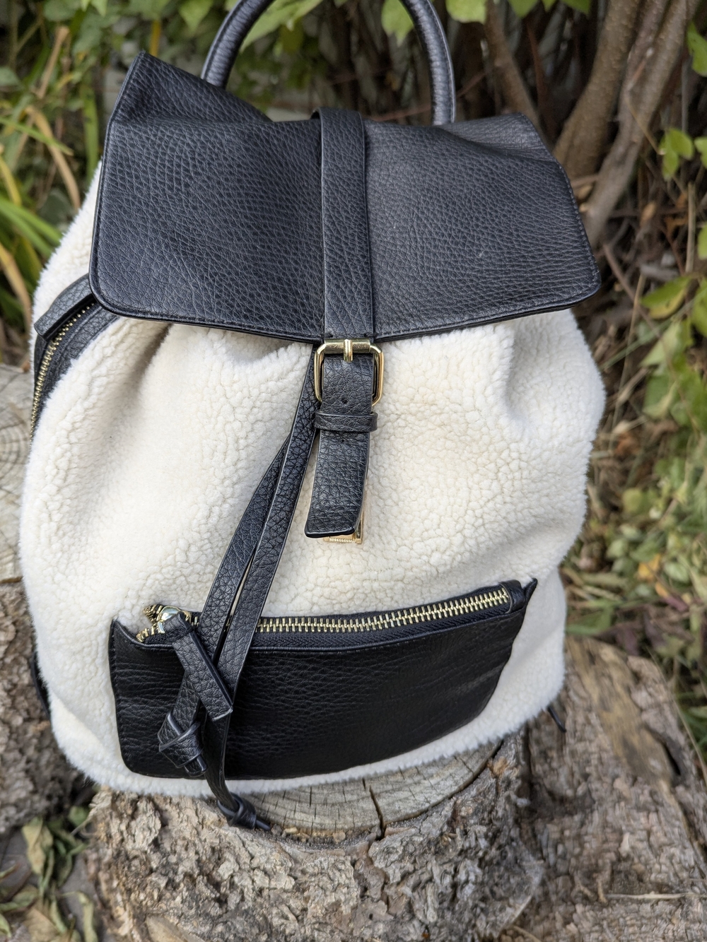 Indigo Cozy Chic Faux Shearling Sherpa Backpack Black Leather Buckle Daypack - Picture 5 of 14